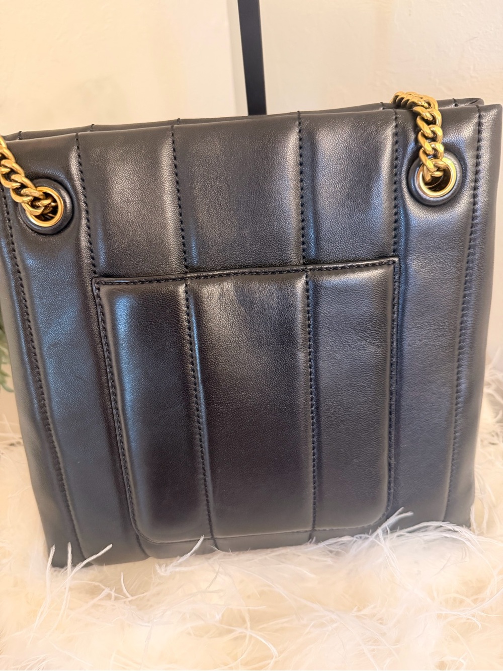 Tory Burch black leather Kira tote bag with Goldtone hardware - Picture 3 of 9
